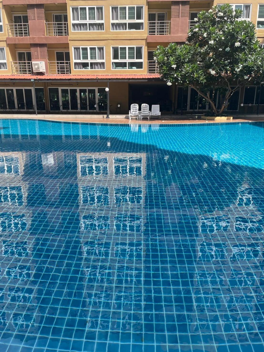 H2DO Hotel Ban Khlong Sanam Phli Buitenkant foto